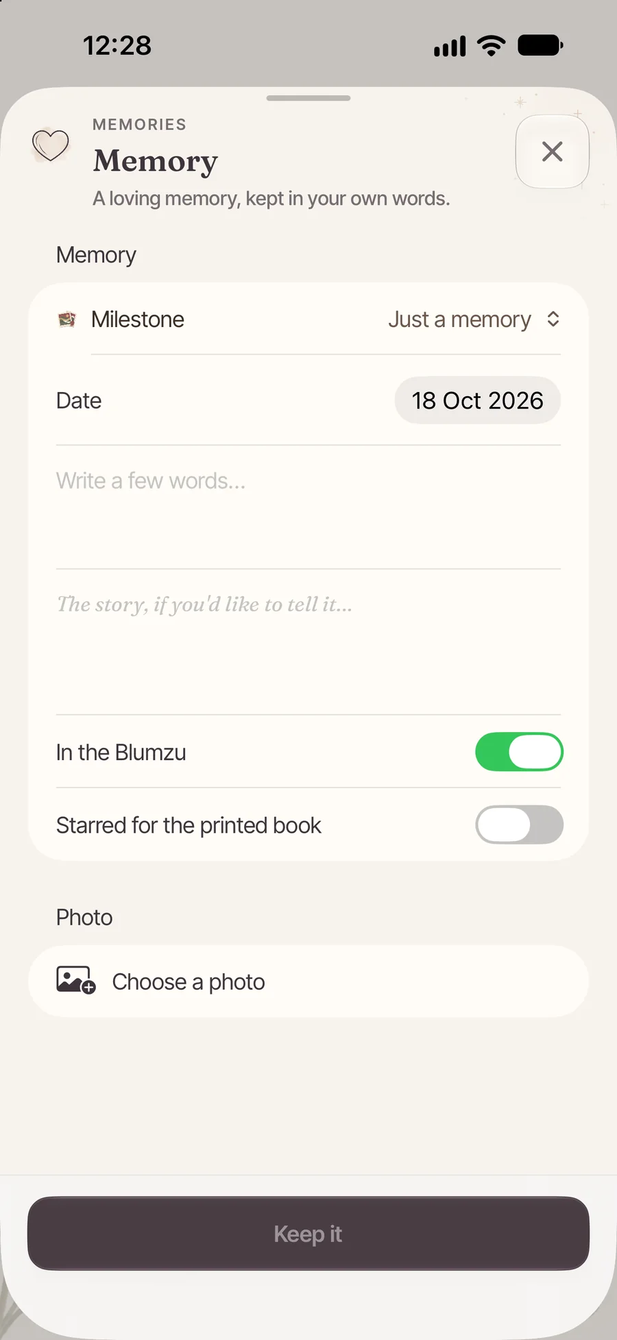 The Blumzu Keep a memory sheet, with a date, a place for words, a printed-book star and a photo option.